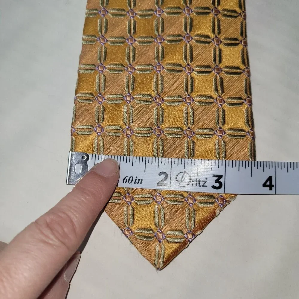 Ermenegildo Zegna Mens Tie Silk Handmade Geometric Textured Luxury Made in Italy